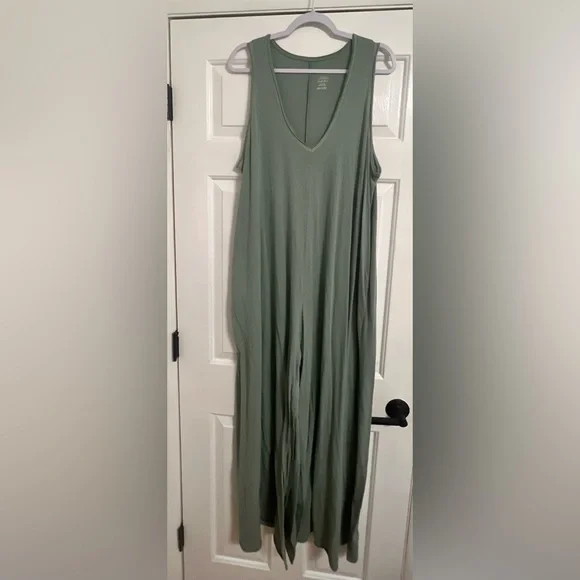 Natural Life jumpsuit / romper
One size - Picture 2 of 5